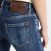 Ciemne jeansy skinny