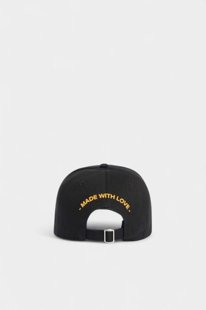 Czapka z daszkiem z naszywką z logo Dsquared2