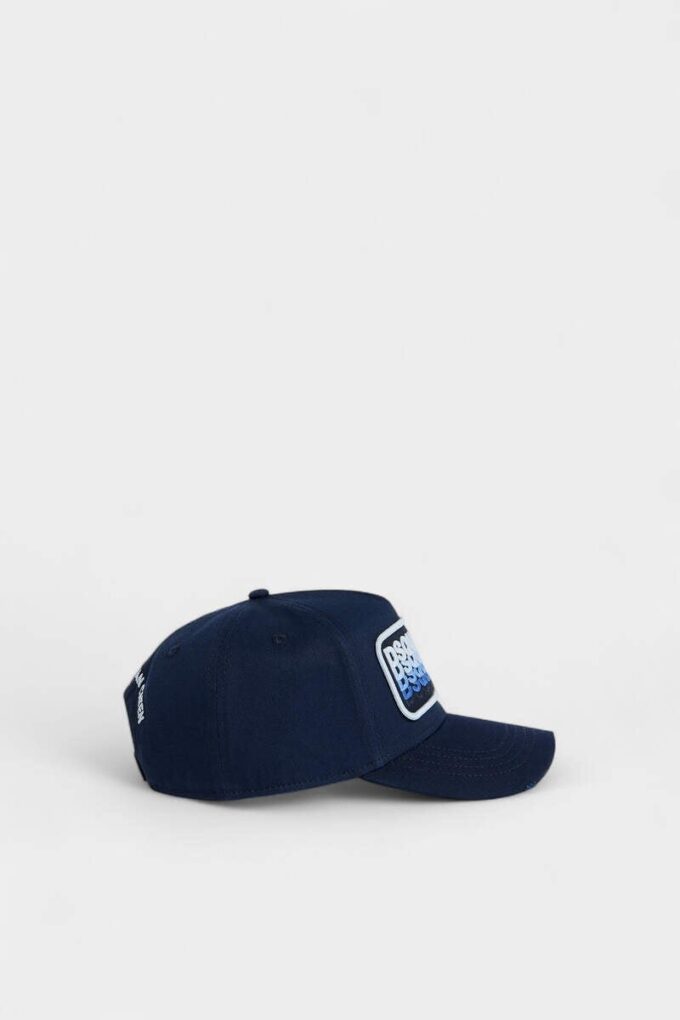 Czapka z daszkiem z naszywką z logo Dsquared2
