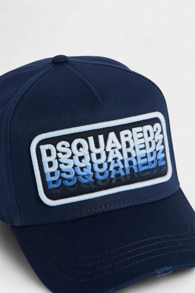 Czapka z daszkiem z naszywką z logo Dsquared2