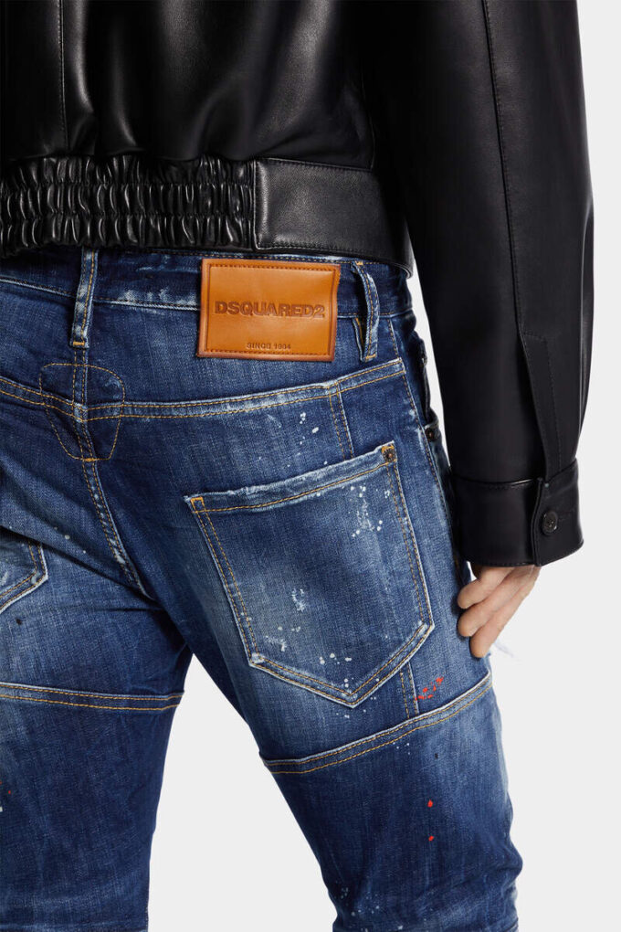 Dżinsy Tidy Biker w średnio czerwone plamki