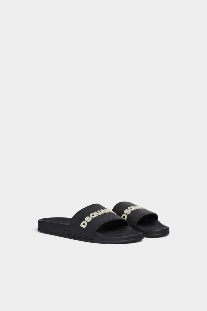 Klapki z logo Dsquared2