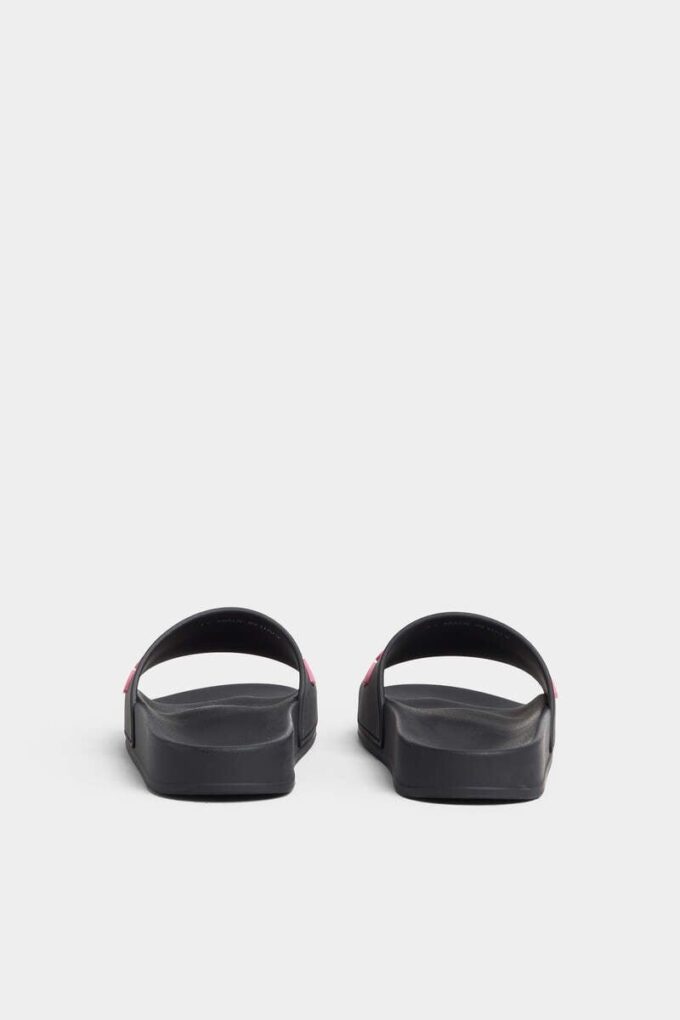 Klapki z logo Dsquared2