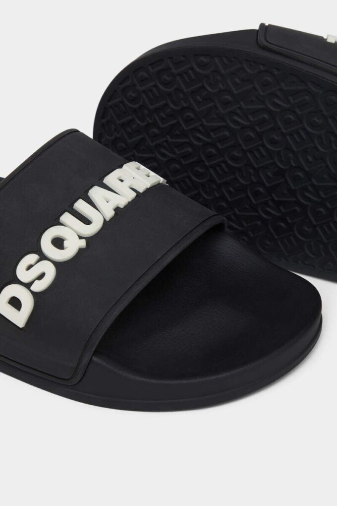 Klapki z logo Dsquared2