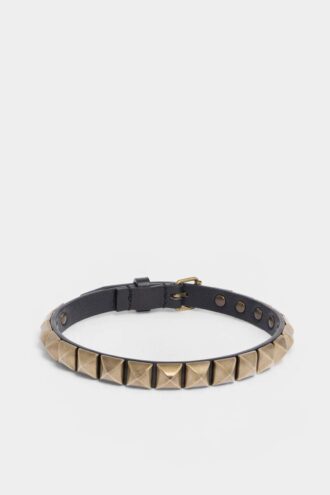 Naszyjnik typu choker z ćwiekami Naszyjnik typu choker z ćwiekami