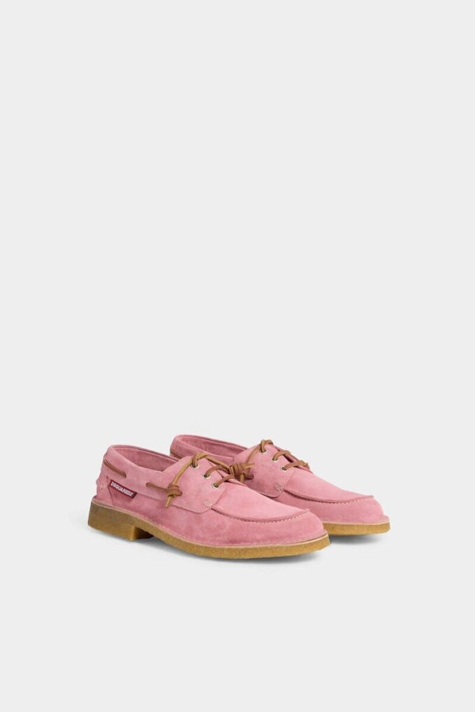 Neoklasyczne buty żeglarskie