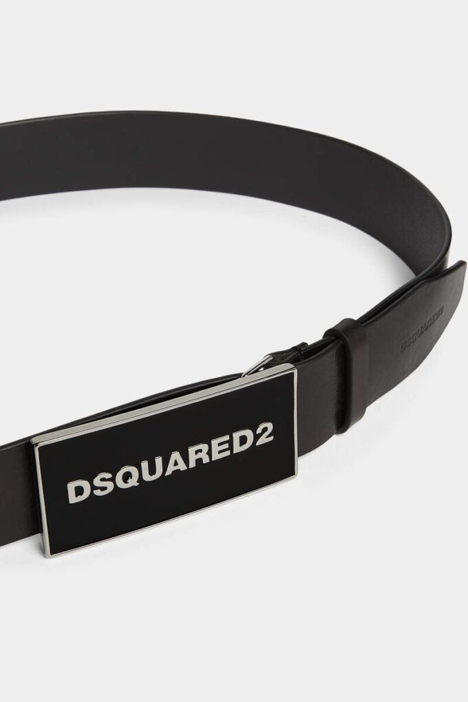 Pasek Dsquared2 z tonową plakietką z logo Pasek Dsquared2 z tonową plakietką z logo