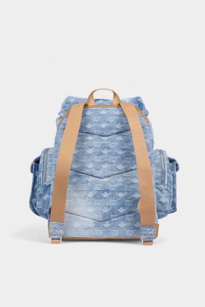 Plecak z monogramem D2