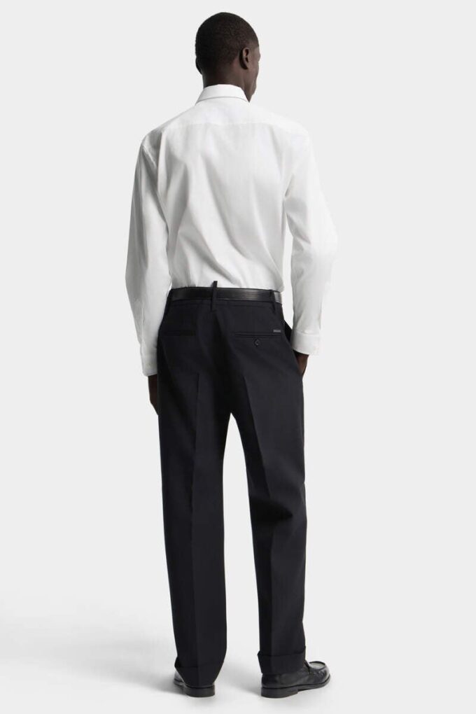 Proste spodnie w stylu militarnym