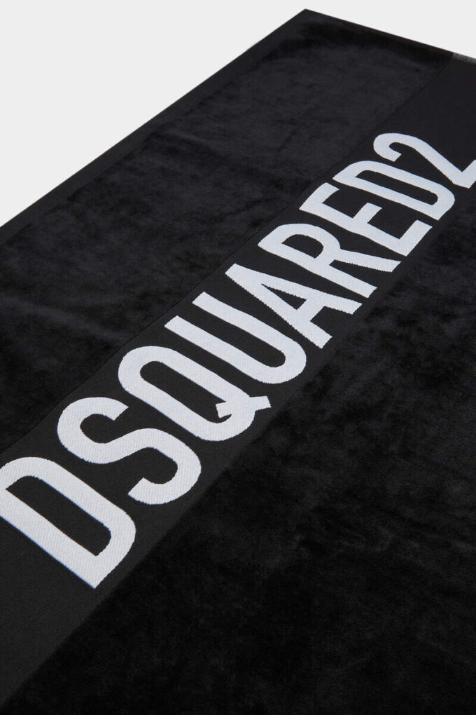 Ręcznik Dsquared2 z logo „Out of Water” Ręcznik Dsquared2 z logo „Out of Water”