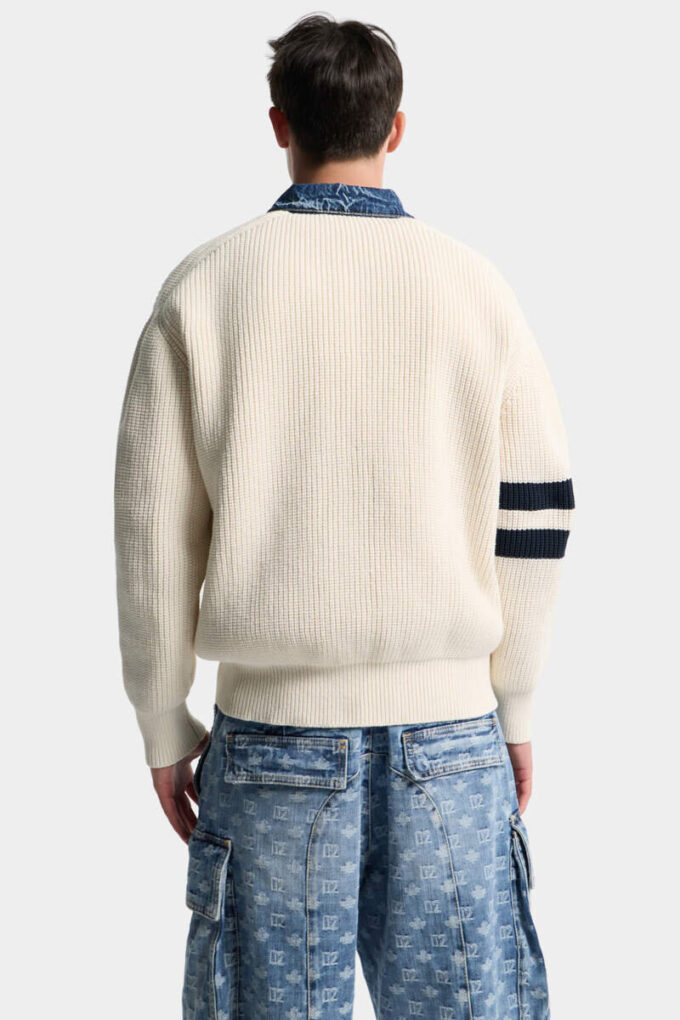 Sweter z dzianiny D2 z domieszką dżinsu