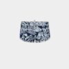 Szorty Rebel Hibiscus w ciemnym kolorze Flower Wash Szorty Rebel Hibiscus w ciemnym kolorze Flower Wash